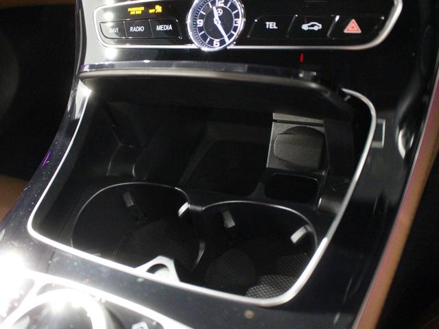 Eクラスステーションワゴン E200ステーションワゴンアバンギャルドAMGライン SRエクスクルーシブPHUDBurumesterダイヤモンドホワイト(31枚目)