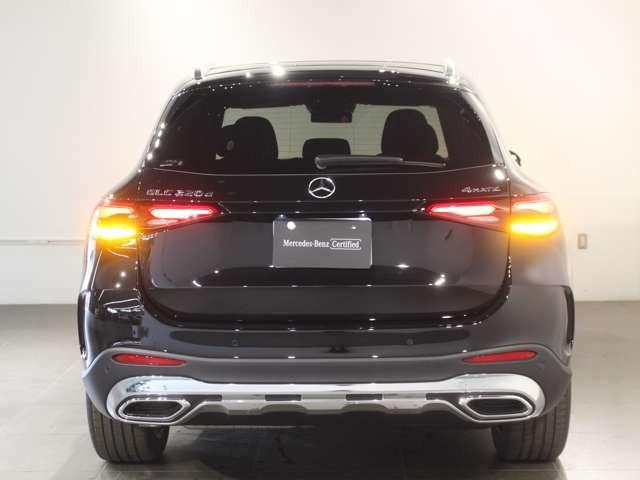 ＧＬＣ ＧＬＣ２２０ｄ　４マチック　ドライバーズパッケージ　（ＩＳＧ搭載モデル）　ＡＭＧラインパッケージ　ディーゼルターボ４ＷＤ　ＭＰ２０２５０１　赤革ＡＭＧラインＡＭＧレザーエクスクルーシブドライバーズパッケージ　オブシディアンブラック　ＭＢＵＸ（3枚目）