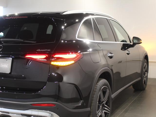 ＧＬＣ ＧＬＣ２２０ｄ　４マチック　ドライバーズパッケージ　（ＩＳＧ搭載モデル）　ＡＭＧラインパッケージ　ディーゼルターボ４ＷＤ　ＭＰ２０２５０１　赤革ＡＭＧラインＡＭＧレザーエクスクルーシブドライバーズパッケージ　オブシディアンブラック　ＭＢＵＸ（6枚目）