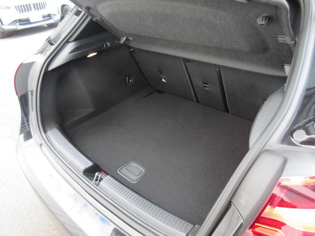 Ａクラス Ａ２００ｄ　ＡＭＧラインパッケージ　ディーゼルターボ　ＭＰ２０２５０１　コスモスブラック　ＭＢＵＸ　ディーゼルターボ　ＭＰ２０２５０１　アドバンスドパッケージ・パノラミックスライディングルーフ（18枚目）