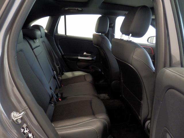 MERCEDES BENZ GLA-CLASS GLA200D 4MATIC