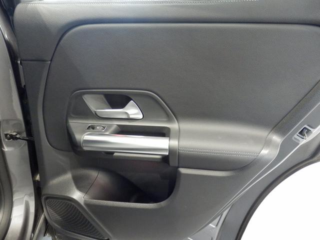 MERCEDES BENZ GLA-CLASS GLA200D 4MATIC