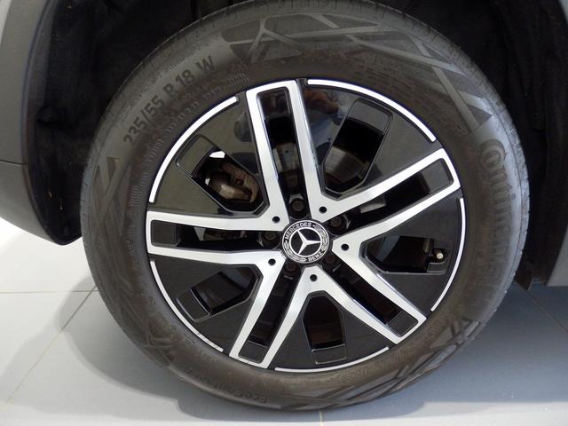 MERCEDES BENZ GLA-CLASS GLA200D 4MATIC