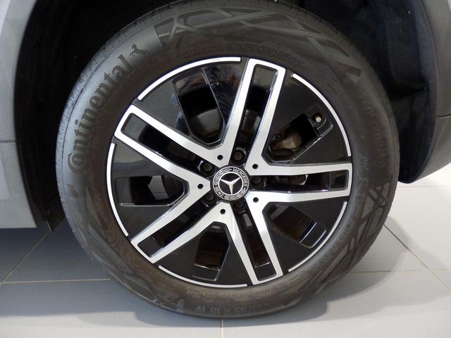 MERCEDES BENZ GLA-CLASS GLA200D 4MATIC