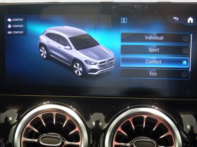 MERCEDES BENZ GLA-CLASS GLA200D 4MATIC