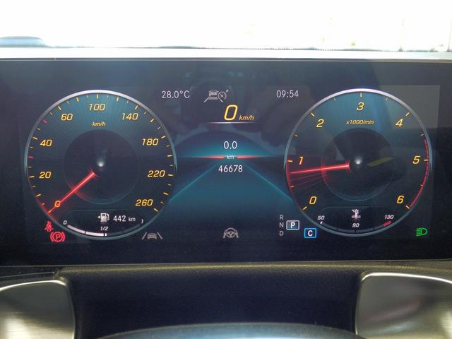 MERCEDES BENZ GLB GLB200D