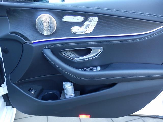 Eクラス E200 スポーツ AMGライン・本革ナッパレザー・エクスクルーシブパッケージ・ブルメスターサラウンドサウンドシステム・パノラミックスライディングルーフ・後席シートヒーター・エアバランスパッケージ(9枚目)