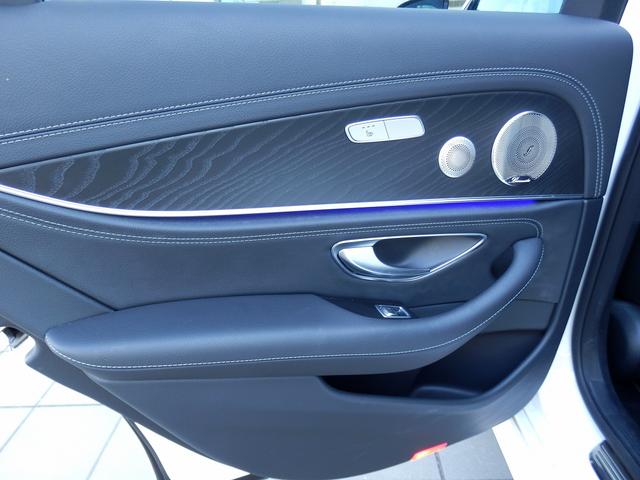 Eクラス E200 スポーツ AMGライン・本革ナッパレザー・エクスクルーシブパッケージ・ブルメスターサラウンドサウンドシステム・パノラミックスライディングルーフ・後席シートヒーター・エアバランスパッケージ(23枚目)