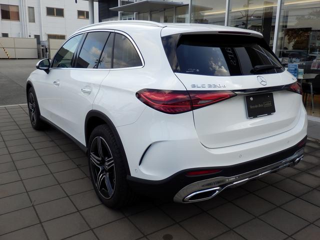 ＧＬＣ ＧＬＣ２２０ｄ　４マチック　ＡＭＧラインパッケージ　レーダーセーフティパッケージ・パノラミックスライディングルーフ・ＭＢＵＸ　ＡＲナビゲーション・３６０°カメラ・運転席助手席メモリー付きパワーシート・前席後席シートヒーター（6枚目）