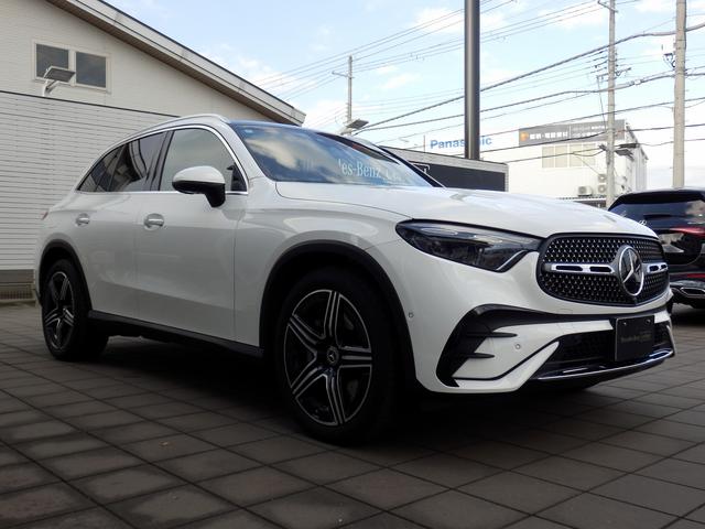 ＧＬＣ ＧＬＣ２２０ｄ　４マチック　ＡＭＧラインパッケージ　レーダーセーフティパッケージ・パノラミックスライディングルーフ・ＭＢＵＸ　ＡＲナビゲーション・３６０°カメラ・運転席助手席メモリー付きパワーシート・前席後席シートヒーター（12枚目）