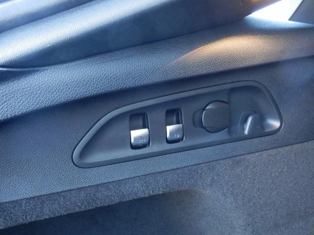 GLC GLC220d 4マチック クーペ AMGライン レザーエクスクルーシブパッケージ・本革シート・ガラススライディングルーフ・MBUXナビゲーション・360°カメラ・ヘッドアップディスプレイ・前席メモリー付パワーシート・前席後席シートヒーター(25枚目)