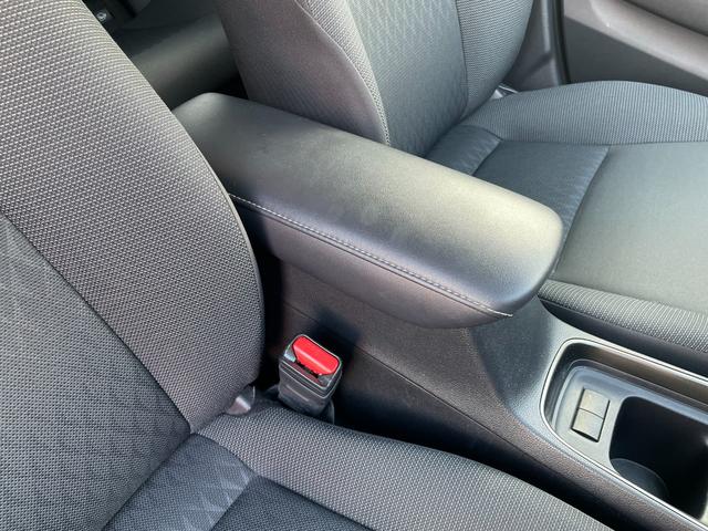 アクア Ｚ　１０．５ディスプレイオーディオ　パノラミックビューモニター　ブラインドスポットモニター　ＬＥＤヘッドランプ　レーダークルーズコントロール　ビルトインＥＴＣ　トヨタセーフティセンス　１５インチアルミ（40枚目）