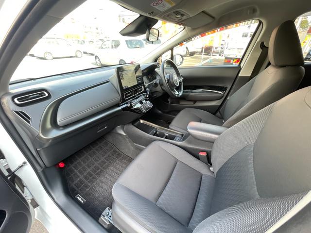 アクア Ｚ　１０．５ディスプレイオーディオ　パノラミックビューモニター　ブラインドスポットモニター　ＬＥＤヘッドランプ　レーダークルーズコントロール　ビルトインＥＴＣ　トヨタセーフティセンス　１５インチアルミ（43枚目）