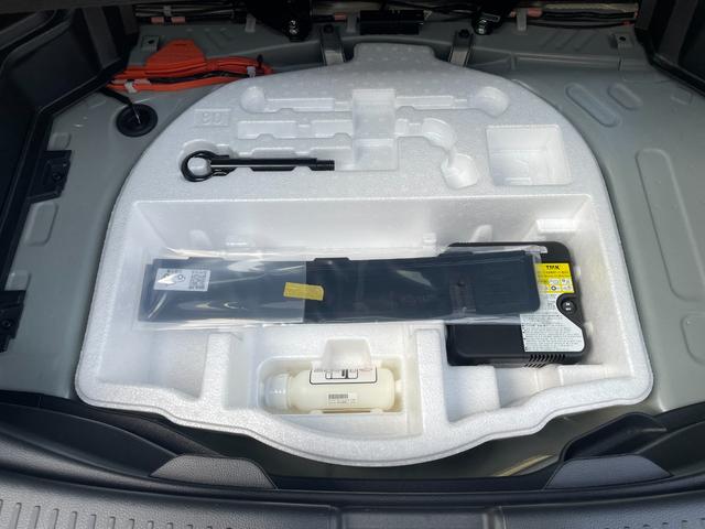 アクア Ｚ　１０．５ディスプレイオーディオ　パノラミックビューモニター　ブラインドスポットモニター　ＬＥＤヘッドランプ　レーダークルーズコントロール　ビルトインＥＴＣ　トヨタセーフティセンス　１５インチアルミ（54枚目）