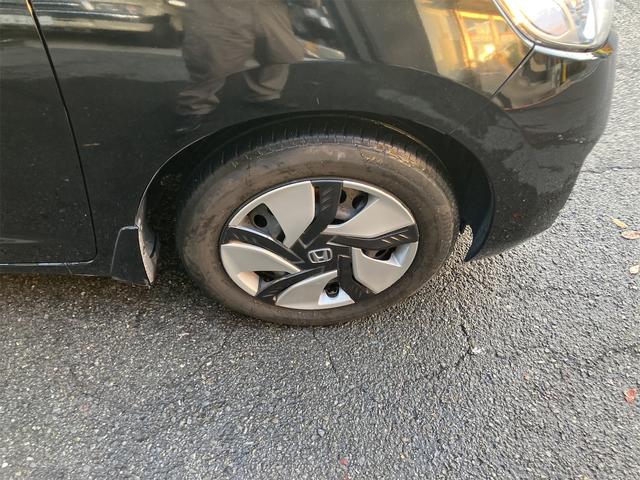 フィットハイブリッド Ｌパッケージ　ハイブリッド　ＥＴＣ　バックカメラ　ナビ　ＴＶ　オートクルーズコントロール　オートライト　ＬＥＤヘッドランプ　スマートキー　電動格納ミラー　ＡＴ　盗難防止システム　衝突安全ボディ　ＵＳＢ　ＡＢＳ（33枚目）