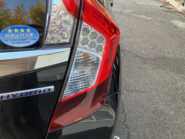 フィットハイブリッド Ｌパッケージ　ハイブリッド　ＥＴＣ　バックカメラ　ナビ　ＴＶ　オートクルーズコントロール　オートライト　ＬＥＤヘッドランプ　スマートキー　電動格納ミラー　ＡＴ　盗難防止システム　衝突安全ボディ　ＵＳＢ　ＡＢＳ（69枚目）