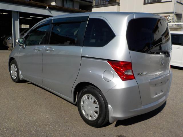 フリード フレックス Fパッケージ 左パワースライドドア ナビ テレビ ETC 禁煙車 5人乗り(7枚目)