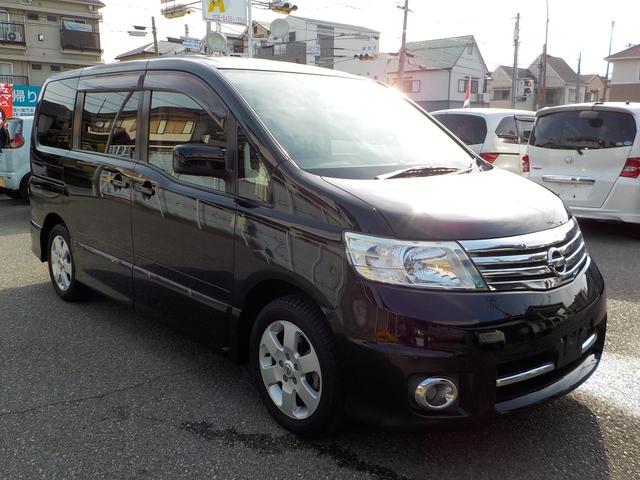 セレナ ハイウェイスター 左パワースライドドア ナビ ETC バックカメラ 8人乗り 禁煙車 アルミホイール 前後ドライブレコーダー(4枚目)