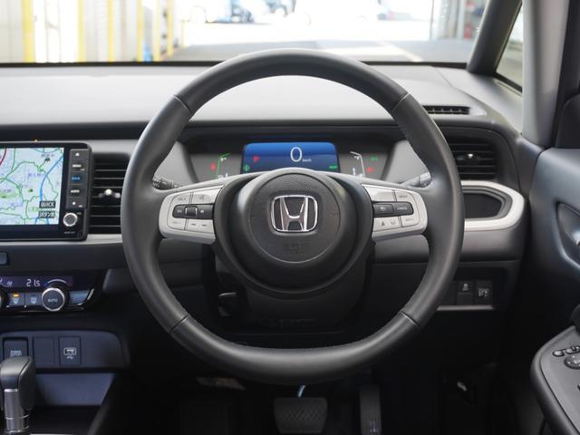 フィット ｅ：ＨＥＶホーム　デモカー　９インチナビ　バックカメラ　ナビ連動フロントドライブレコーダー　ＥＴＣ　アダプティブクルーズコントロール　Ｂｌｕｅｔｏｏｔｈ　ＵＳＢ入力端子　ＬＥＤヘッドライト　オートハイビーム　禁煙車（38枚目）