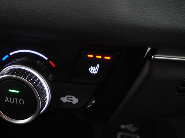 ヴェゼル ｅ：ＨＥＶＺ　ワンオーナー　９インチナビ　バックカメラ　ドラレコ　ＥＴＣ　渋滞追従機能付アダプティブクルーズ　シートヒーター　Ｂｌｕｅｔｏｏｔｈ　ＵＳＢ入力端子　ＬＥＤヘッドライト　衝突被害軽減ブレーキ　禁煙車（20枚目）