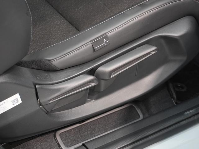 ヴェゼル ｅ：ＨＥＶＺ　ワンオーナー　９インチナビ　バックカメラ　ドラレコ　ＥＴＣ　渋滞追従機能付アダプティブクルーズ　シートヒーター　Ｂｌｕｅｔｏｏｔｈ　ＵＳＢ入力端子　ＬＥＤヘッドライト　衝突被害軽減ブレーキ　禁煙車（52枚目）