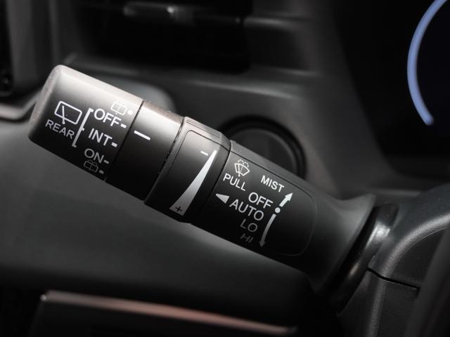 ヴェゼル ｅ：ＨＥＶＺ　ワンオーナー　９インチナビ　バックカメラ　ドラレコ　ＥＴＣ　渋滞追従機能付アダプティブクルーズ　シートヒーター　Ｂｌｕｅｔｏｏｔｈ　ＵＳＢ入力端子　ＬＥＤヘッドライト　衝突被害軽減ブレーキ　禁煙車（72枚目）