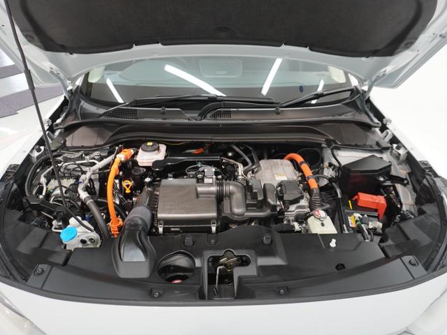 ヴェゼル ｅ：ＨＥＶＺ　ワンオーナー　９インチナビ　バックカメラ　ドラレコ　ＥＴＣ　渋滞追従機能付アダプティブクルーズ　シートヒーター　Ｂｌｕｅｔｏｏｔｈ　ＵＳＢ入力端子　ＬＥＤヘッドライト　衝突被害軽減ブレーキ　禁煙車（75枚目）