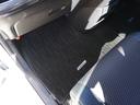 Honda認定中古車に新品の純正フロアマットを装着しました。気分よくドライブをお楽しみいただけます♪