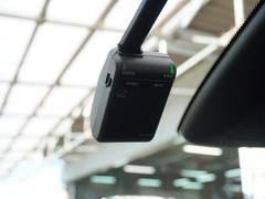 ���ɥ饤�֥쥳�������������������ʤɤ�Ͽ���뼫ư���Ѥ����֤Ǥ������⤷��λ��Τκݤε�Ͽ�Ϥ������ι�Ԥκݤλפ��ФȤ��ƥɥ饤�֤α�����ڤ��ळ�Ȥ��Ǥ��ޤ��� 5