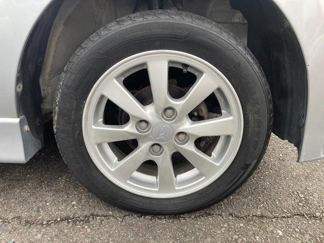 タント カスタムX 禁煙車 スマートキー オートエアコン サイドウインカーミラー CDオーディオ 燃費基準プラス5%達成車 低排出ガス車 助手席側後部スライドドア 助手席側センターピラーレス(17枚目)