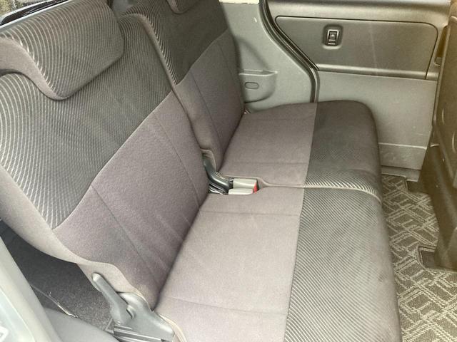 タント カスタムX 禁煙車 スマートキー オートエアコン サイドウインカーミラー CDオーディオ 燃費基準プラス5%達成車 低排出ガス車 助手席側後部スライドドア 助手席側センターピラーレス(27枚目)