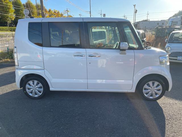 Ｎ－ＢＯＸ Ｇ　ＳＳパッケージ　禁煙車　スマートキー　プッシュスターター　デジタルＴＶナビ　バックカメラ　助手席後部オートスライドドア　ディスチャージャーヘッドライト　ＥＴＣ（16枚目）