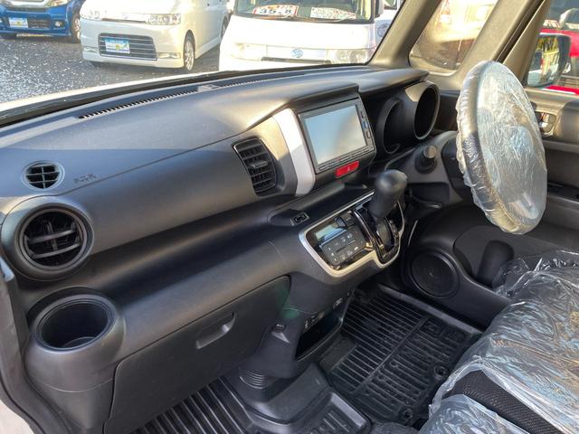 Ｎ－ＢＯＸ Ｇ　ＳＳパッケージ　禁煙車　スマートキー　プッシュスターター　デジタルＴＶナビ　バックカメラ　助手席後部オートスライドドア　ディスチャージャーヘッドライト　ＥＴＣ（56枚目）