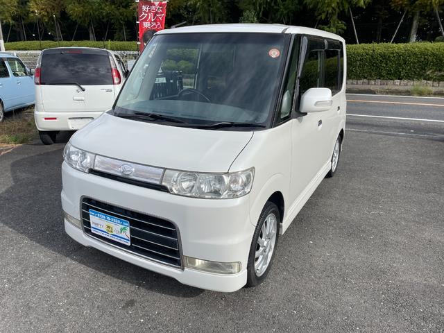 タント カスタムＶＳターボ　禁煙車　インタークーラーターボ　スマートキー　取扱説明書　ＭＯＭＯステェアリング　純正アルミホイール（１６５／５５Ｒ１５）ＨＩＤヘッドライト　電動リモコン格納ウィンカーミラー　センターヘッド格納ケース（8枚目）