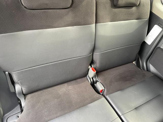 タント カスタムＶＳターボ　禁煙車　インタークーラーターボ　スマートキー　取扱説明書　ＭＯＭＯステェアリング　純正アルミホイール（１６５／５５Ｒ１５）ＨＩＤヘッドライト　電動リモコン格納ウィンカーミラー　センターヘッド格納ケース（32枚目）