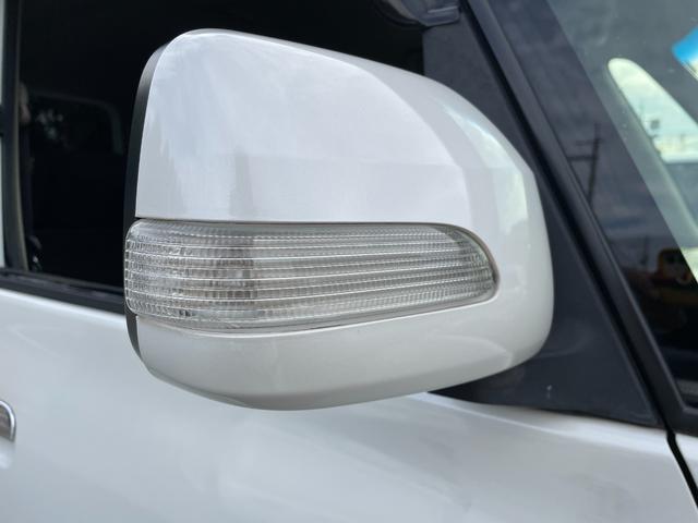 タント カスタムＶＳターボ　禁煙車　インタークーラーターボ　スマートキー　取扱説明書　ＭＯＭＯステェアリング　純正アルミホイール（１６５／５５Ｒ１５）ＨＩＤヘッドライト　電動リモコン格納ウィンカーミラー　センターヘッド格納ケース（44枚目）