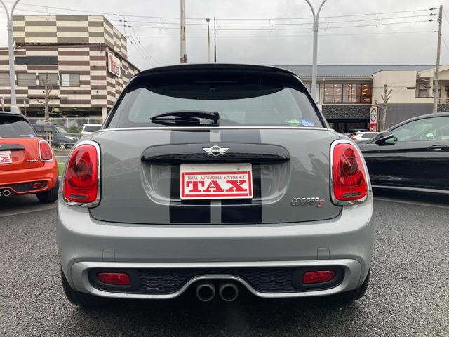 MINI クーパーS ユーザー買取車 純正ナビ プッシュスタート 前後ドライブレコーダー ETC アイドリングストップ 左後部修復歴あり(6枚目)