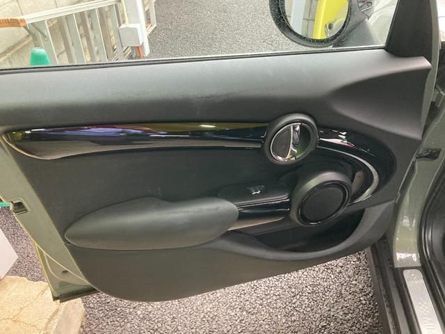 MINI クーパーS ユーザー買取車 純正ナビ プッシュスタート 前後ドライブレコーダー ETC アイドリングストップ 左後部修復歴あり(23枚目)