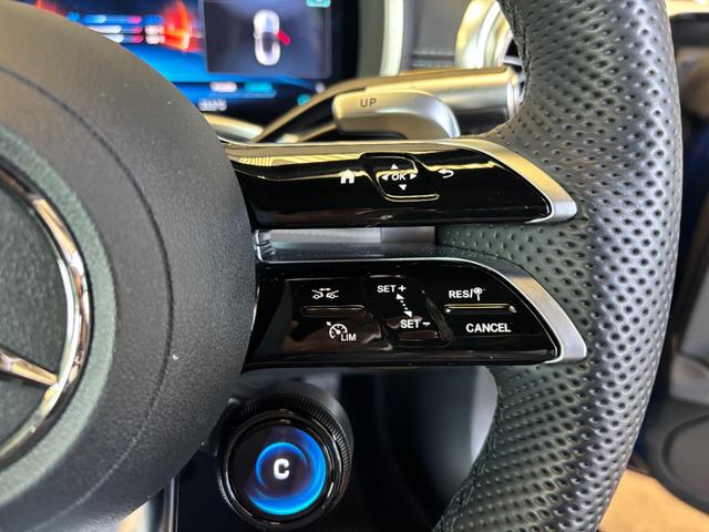 SL SL43 ユーザー買取車 HUD ブルメスターS 純正20AW イエローキャリパー ブラック革シート(32枚目)