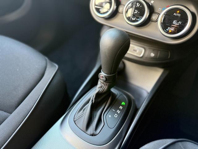 500X クラブ 7インチタッチパネルモニター・リアパーキングカメラ・ETC・アダプティブクルコン・前面衝突警報・レーンデパーチャーウォーニング・LEDヘッドライト(31枚目)