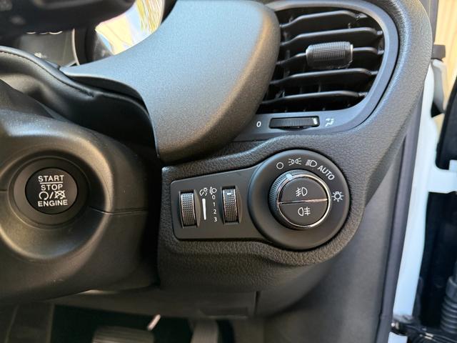 500X クラブ 7インチタッチパネルモニター・リアパーキングカメラ・ETC・アダプティブクルコン・前面衝突警報・レーンデパーチャーウォーニング・LEDヘッドライト(36枚目)