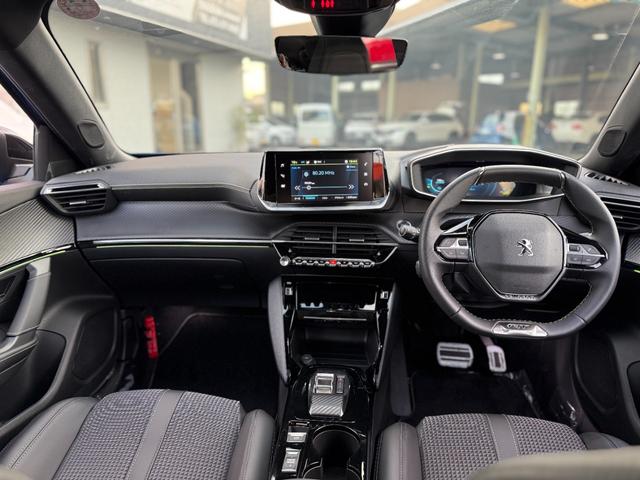 e-2008 GT サンルーフ ディーラー保証 ACC フル液晶メーター レーンキープアシスト(26枚目)