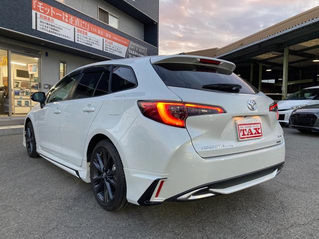 カローラツーリング ハイブリッド　ダブルバイビー　モデリスタフルエアロ　純正ナビ　バックカメラ　フルセグＴＶ　前後ドライブレコーダー　フロアーマット　ＥＴＣ付　ブラインドスポットモニター　プリクラッシュセーフティ　スマートキー　メーカー保証継承（7枚目）