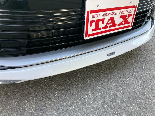 カローラツーリング ハイブリッド　ダブルバイビー　モデリスタフルエアロ　純正ナビ　バックカメラ　フルセグＴＶ　前後ドライブレコーダー　フロアーマット　ＥＴＣ付　ブラインドスポットモニター　プリクラッシュセーフティ　スマートキー　メーカー保証継承（10枚目）