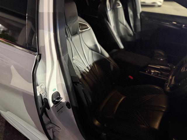 GS F ベースグレード ユーザー買取車 セミリアン革シート サンルーフ オレンジブレーキキャリパー(9枚目)