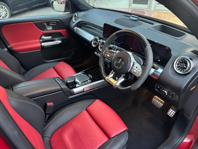 GLB GLB35 4マチック AMGアドバンスドPKG AMGパフォーマンスPKG パノラミックスライディングルーフ 赤ツートン革シート ナビゲーションパッケージ(16枚目)