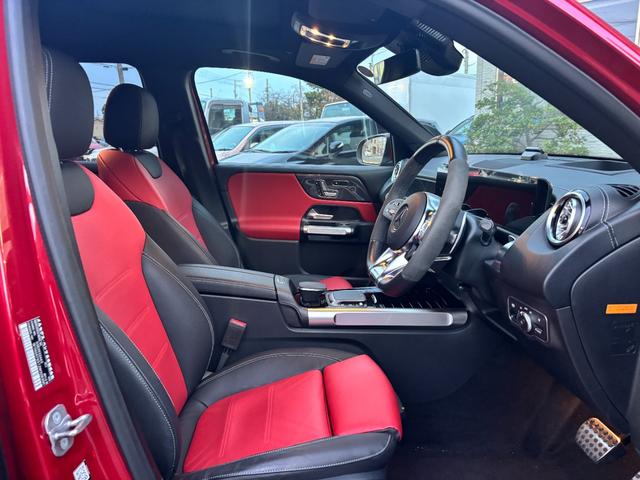 GLB GLB35 4マチック AMGアドバンスドPKG AMGパフォーマンスPKG パノラミックスライディングルーフ 赤ツートン革シート ナビゲーションパッケージ(18枚目)