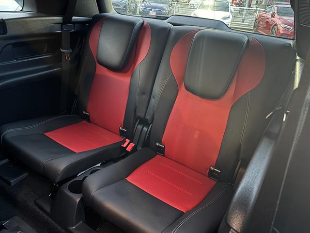 GLB GLB35 4マチック AMGアドバンスドPKG AMGパフォーマンスPKG パノラミックスライディングルーフ 赤ツートン革シート ナビゲーションパッケージ(24枚目)