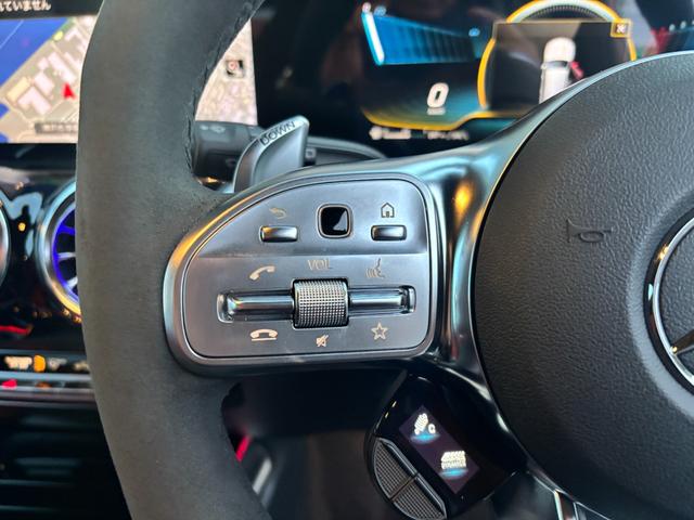 GLB GLB35 4マチック AMGアドバンスドPKG AMGパフォーマンスPKG パノラミックスライディングルーフ 赤ツートン革シート ナビゲーションパッケージ(29枚目)