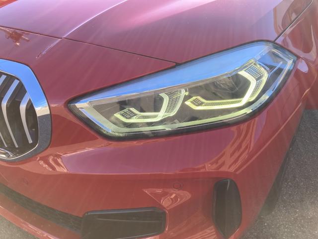 １シリーズ １１８ｉ　Ｍスポーツ　ミシュランタイヤ４本交換　純正ナビ　バックカメラ　ドライビングアシスト　パーキングアシスト　ＬＥＤヘッドライト　コーナーセンサー　パワーバックドア　　アダプティブクルーズコントロール（27枚目）